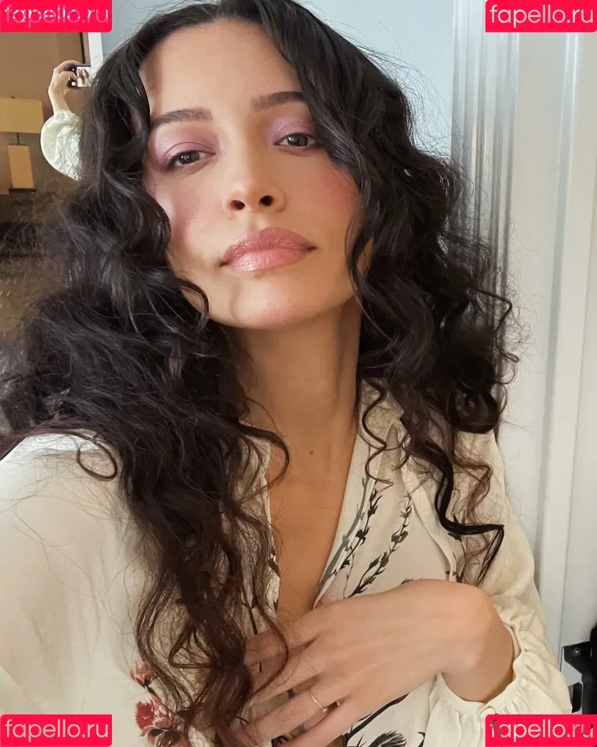 Christian Serratos / christianserratos Onlyfans Photo Gallery 