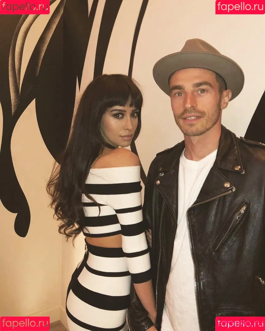 Christian Serratos / christianserratos Onlyfans Photo Gallery 