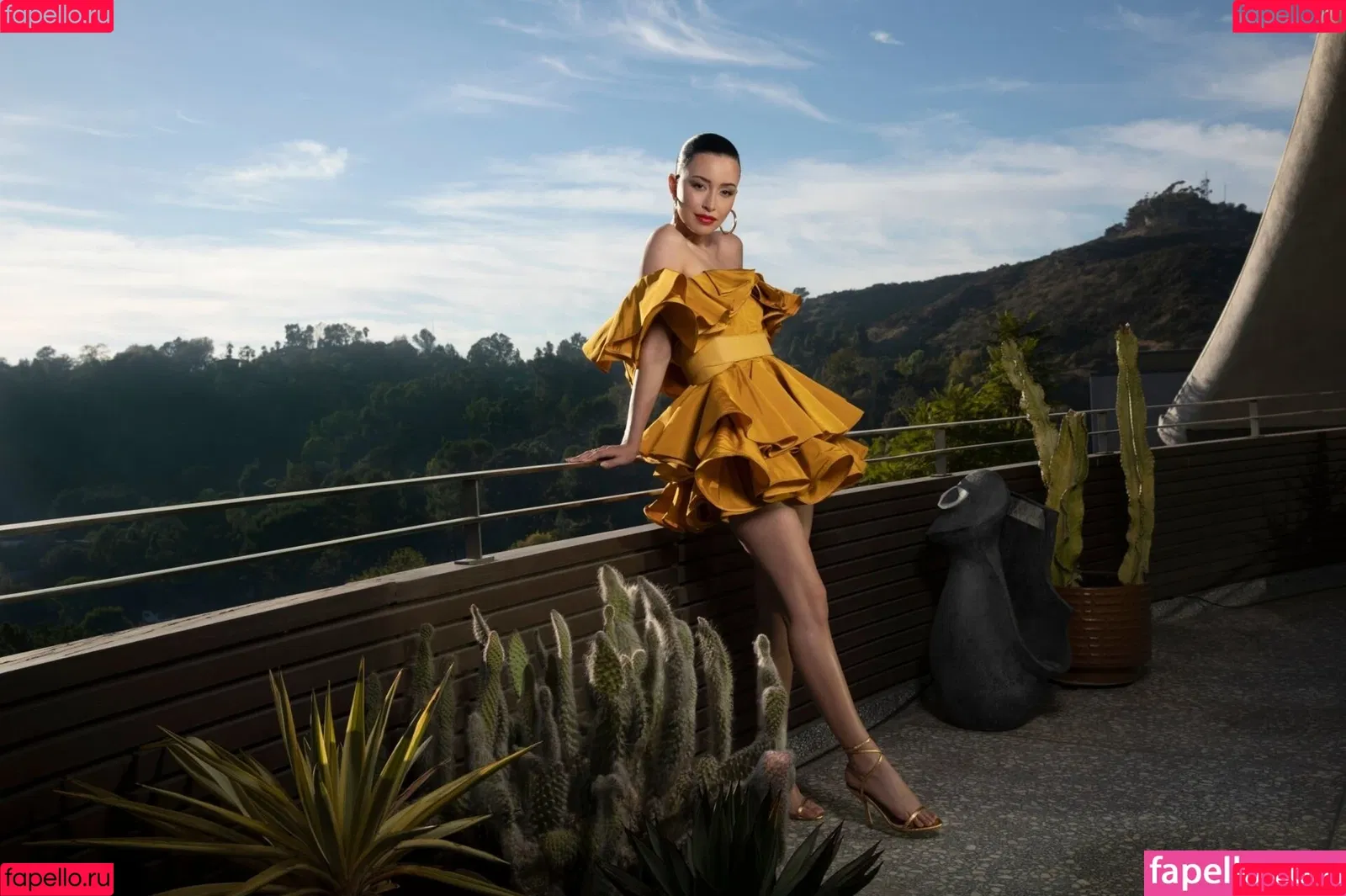 Christian Serratos / christianserratos Onlyfans Photo Gallery 