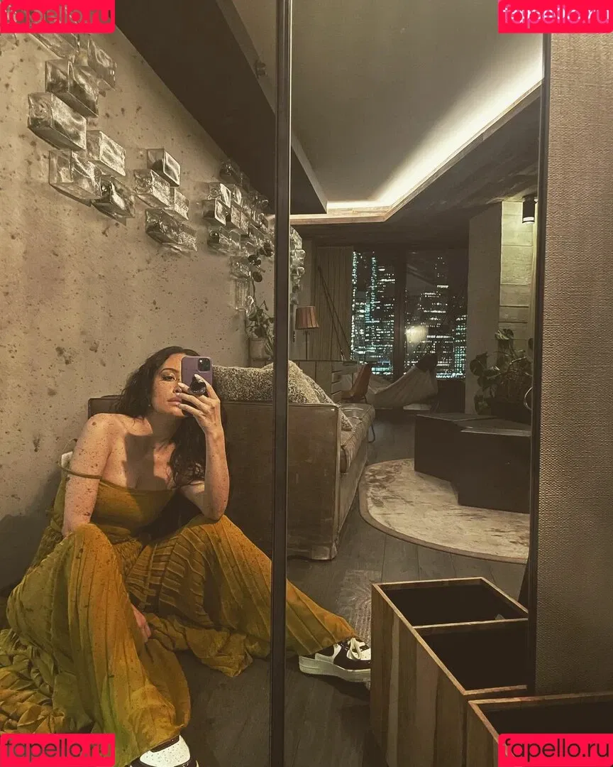 Christian Serratos / christianserratos Onlyfans Photo Gallery 