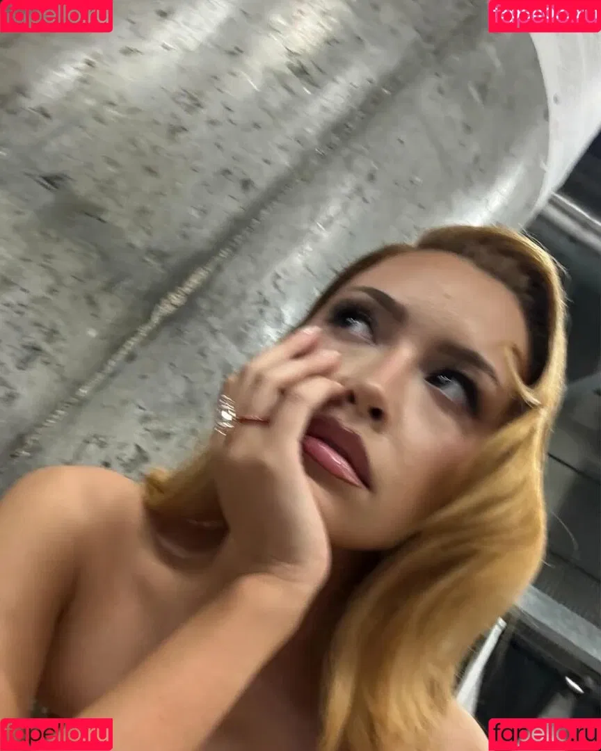 Christian Serratos / christianserratos Onlyfans Photo Gallery 