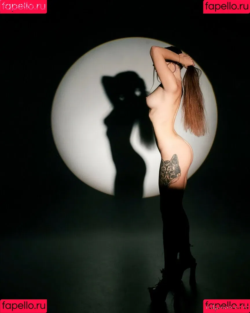 Ariel Next Door / ArielLush / Arilaviee / LoveMeGentle / theannadelvey Onlyfans Photo Gallery 