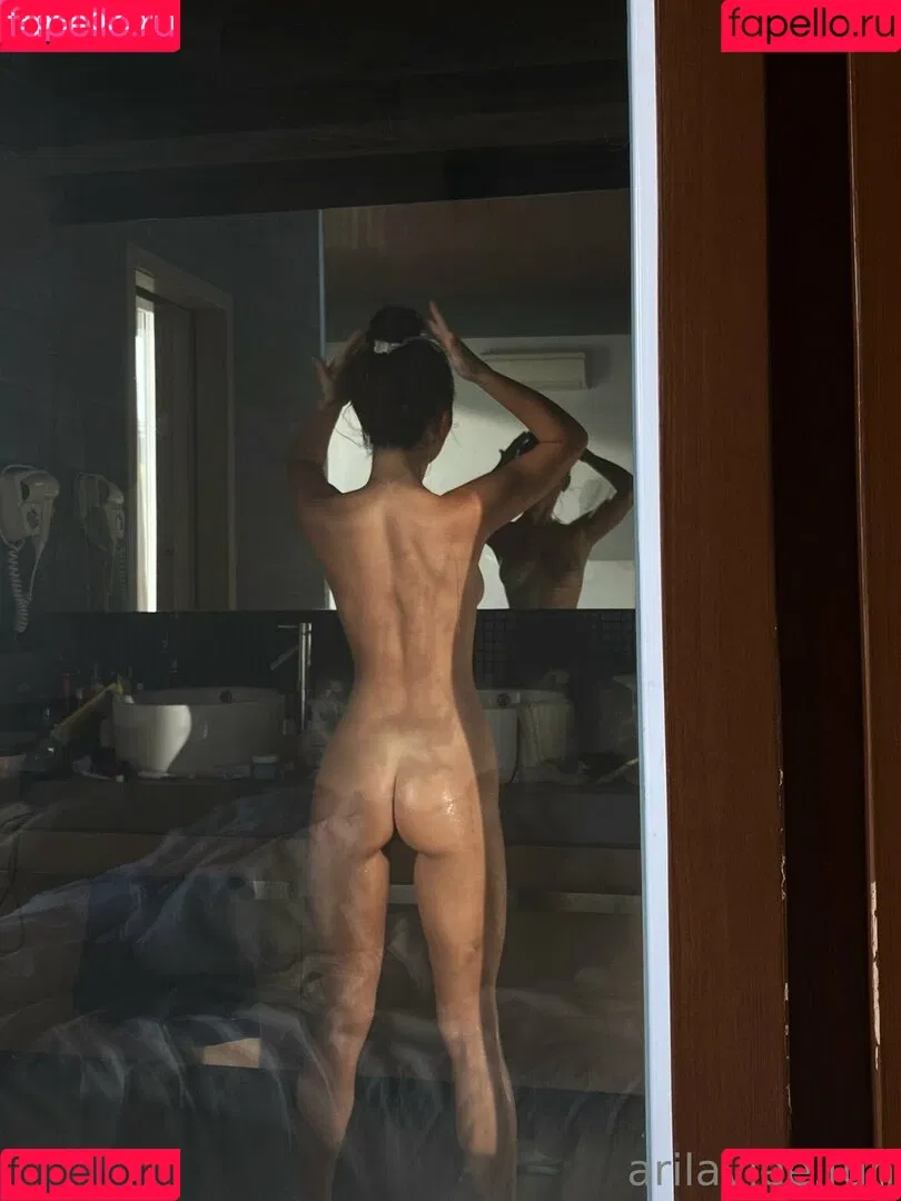 Ariel Next Door / ArielLush / Arilaviee / LoveMeGentle / theannadelvey Onlyfans Photo Gallery 