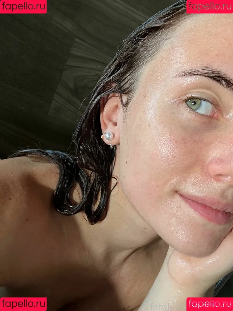 Ariel Next Door / ArielLush / Arilaviee / LoveMeGentle / theannadelvey Onlyfans Photo Gallery 