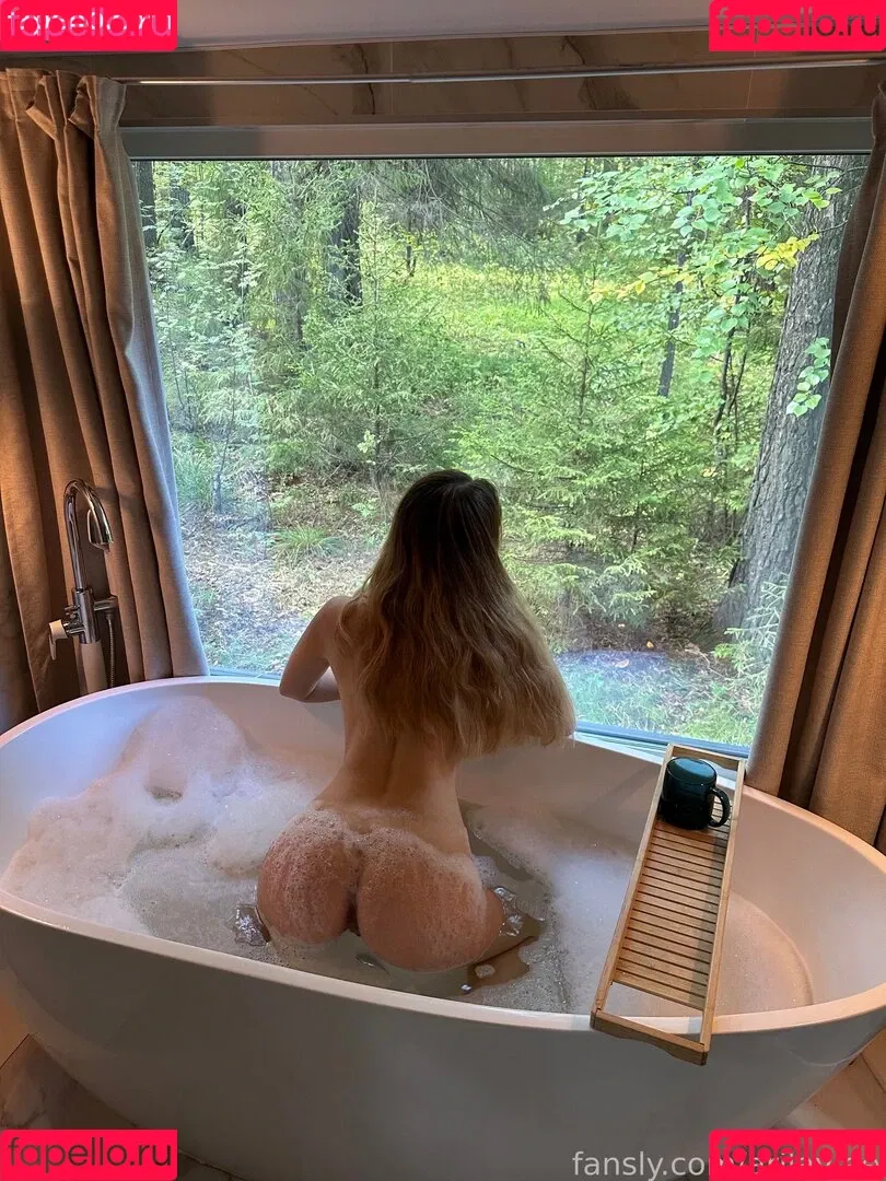 Ariel Next Door / ArielLush / Arilaviee / LoveMeGentle / theannadelvey Onlyfans Photo Gallery 