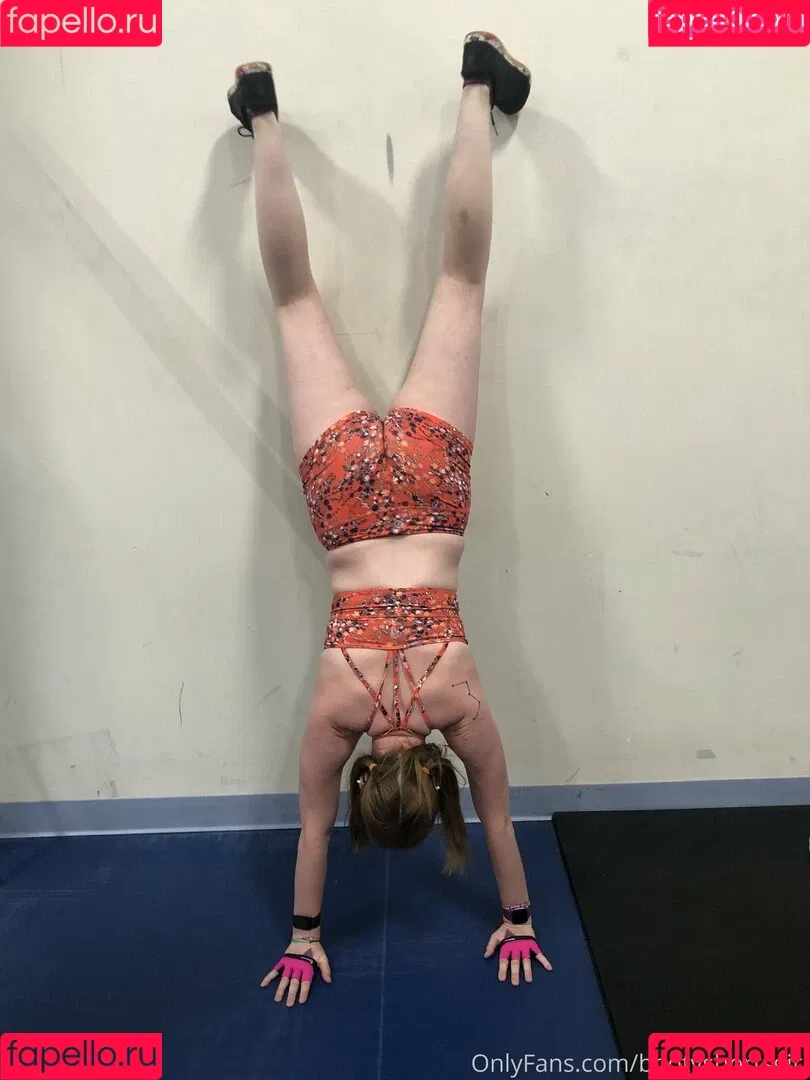 Booty Shorts Girl / bootyshortsgirl Onlyfans Photo Gallery 