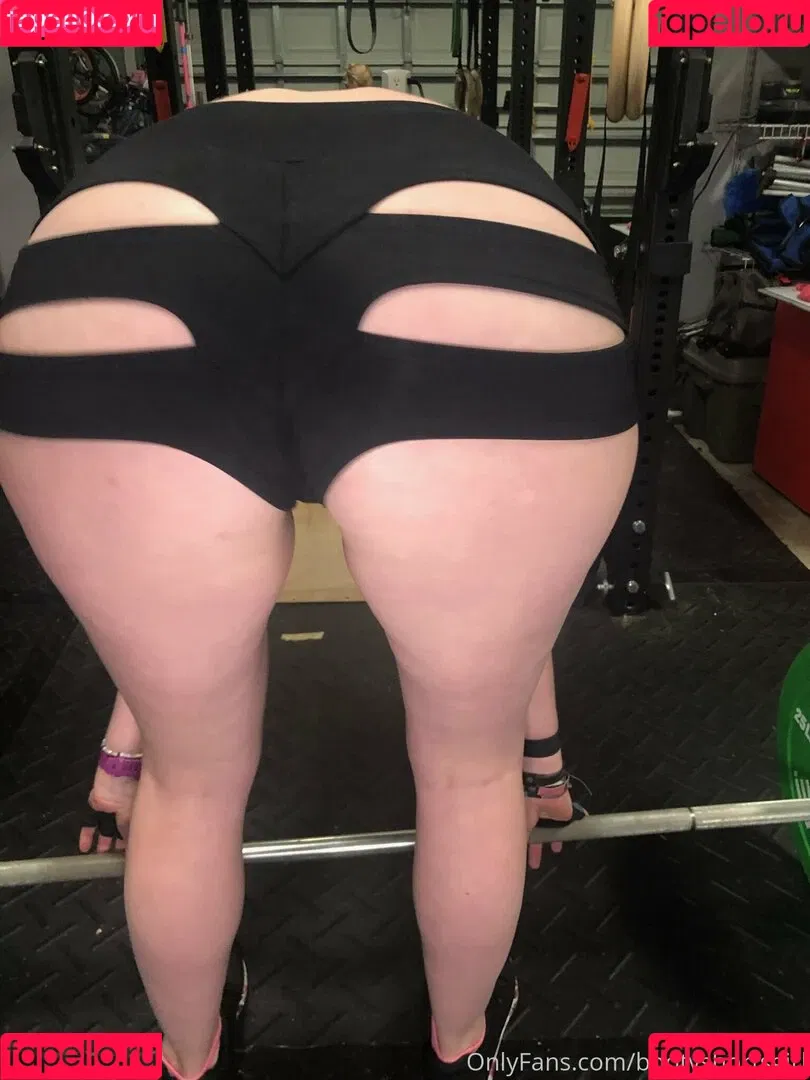 Booty Shorts Girl / bootyshortsgirl Onlyfans Photo Gallery 