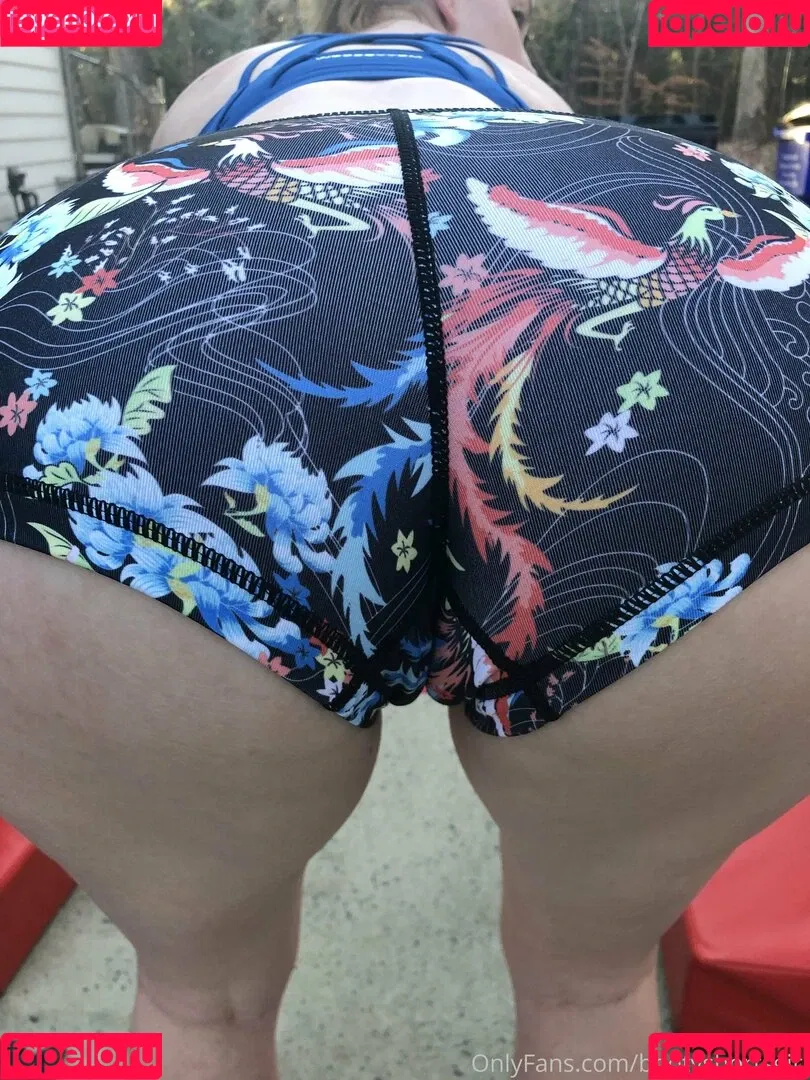 Booty Shorts Girl / bootyshortsgirl Onlyfans Photo Gallery 