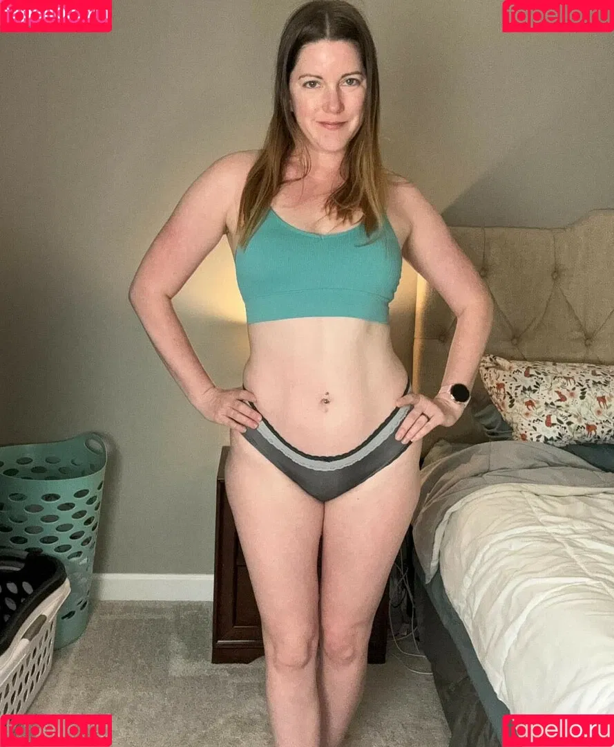 Booty Shorts Girl / bootyshortsgirl Onlyfans Photo Gallery 