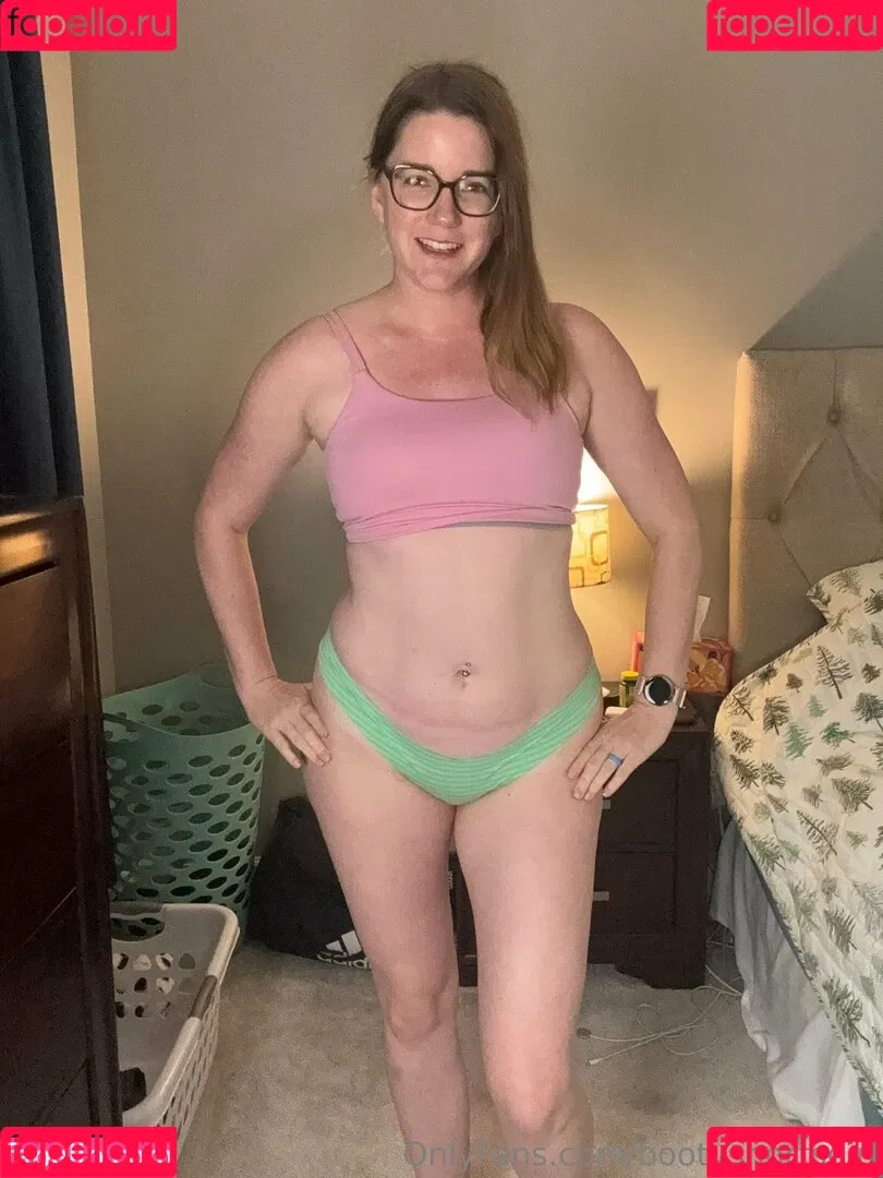 Booty Shorts Girl / bootyshortsgirl Onlyfans Photo Gallery 