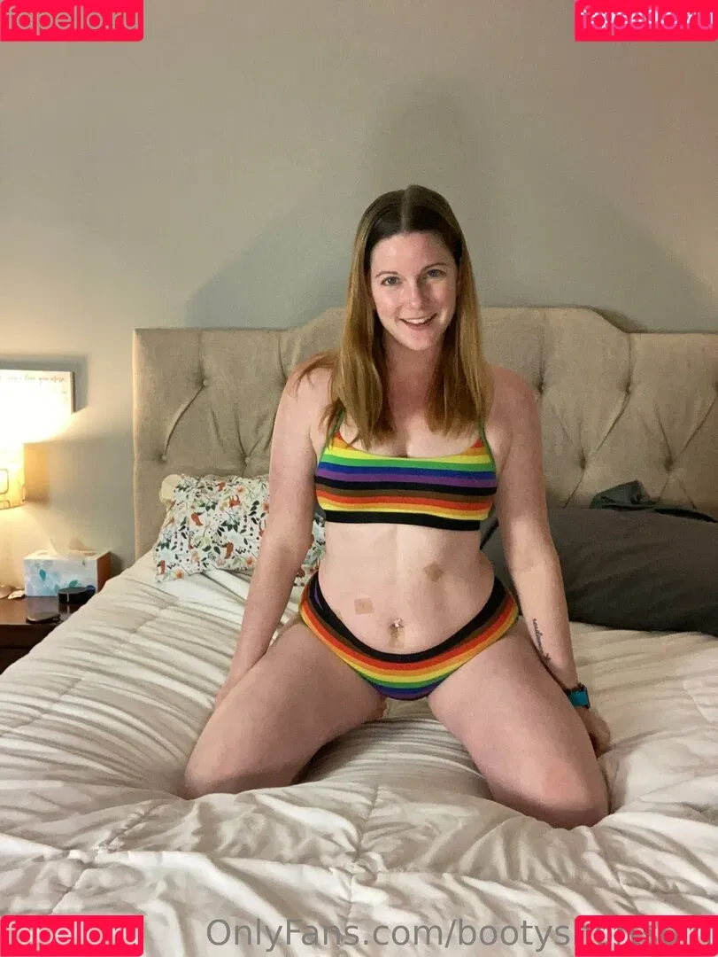 Booty Shorts Girl / bootyshortsgirl Onlyfans Photo Gallery 