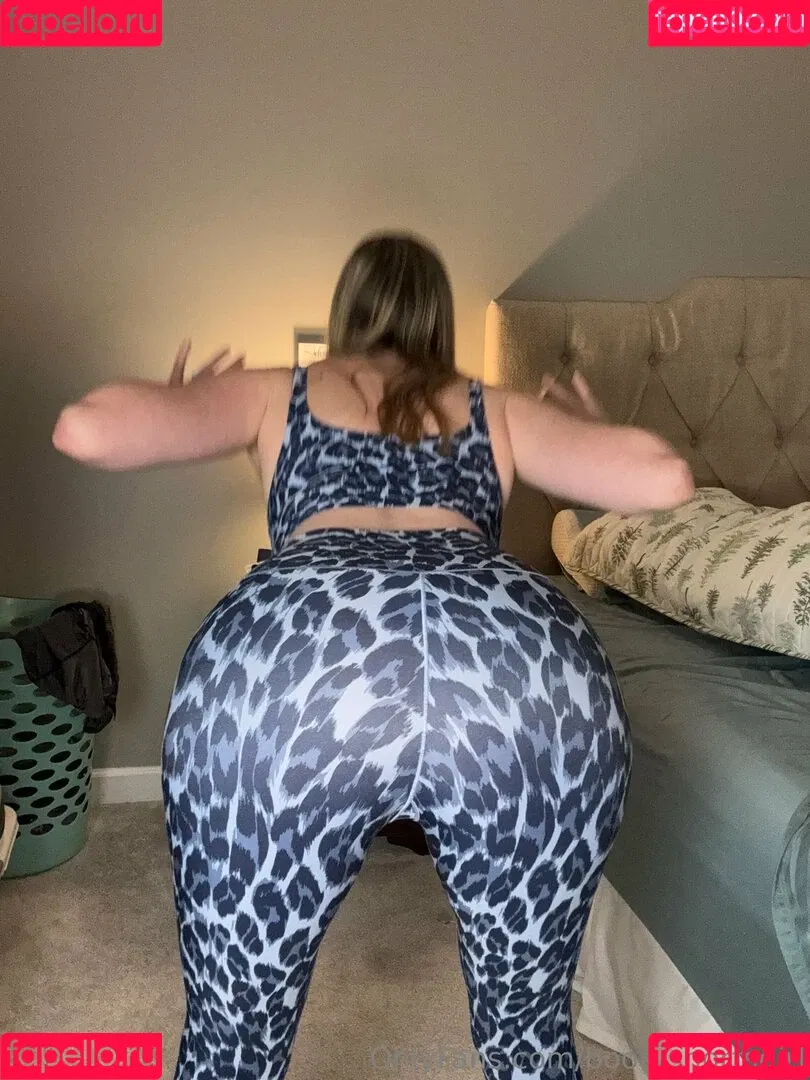 Booty Shorts Girl / bootyshortsgirl Onlyfans Photo Gallery 