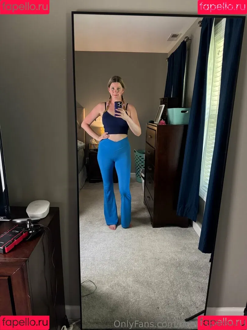 Booty Shorts Girl / bootyshortsgirl Onlyfans Photo Gallery 