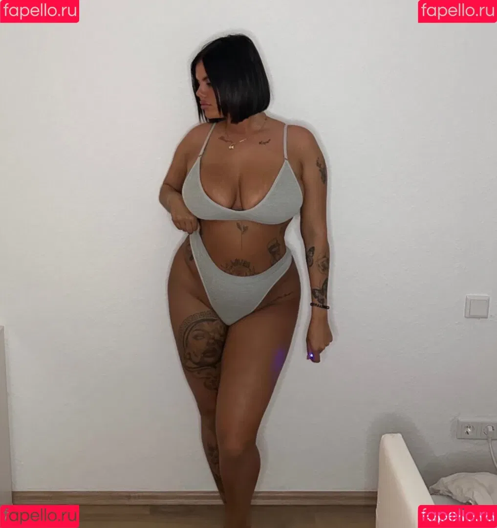 Charlottefdh / charlottefdh1 Onlyfans Photo Gallery 