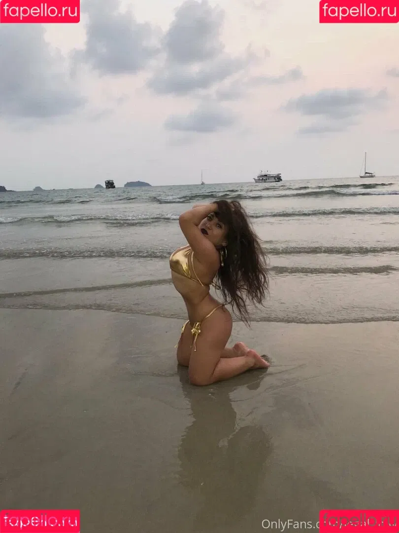 legal_lolly Onlyfans Photo Gallery 