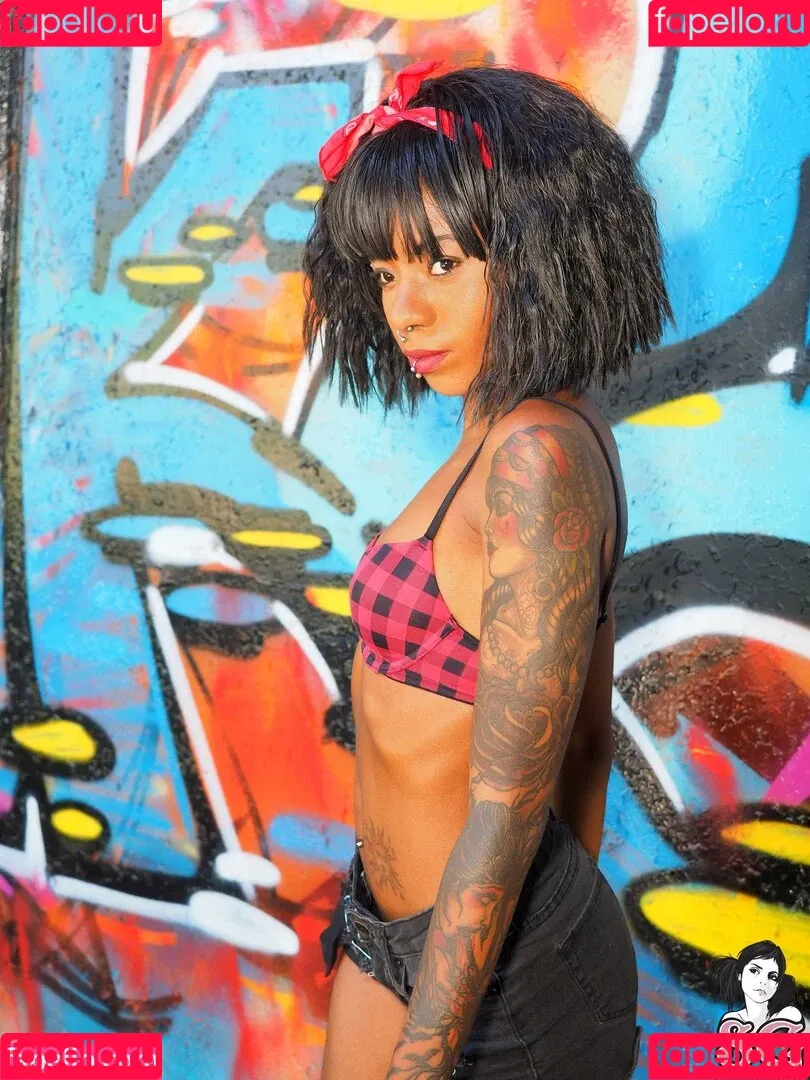 Xuxa / souxuxa Onlyfans Photo Gallery 