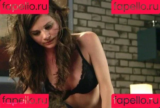 Joyce Ilg / mona.ameziane Onlyfans Photo Gallery 