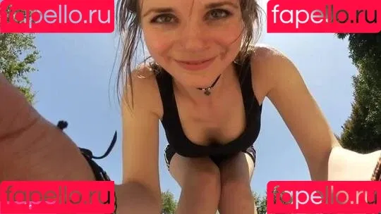 Joyce Ilg / mona.ameziane Onlyfans Photo Gallery 