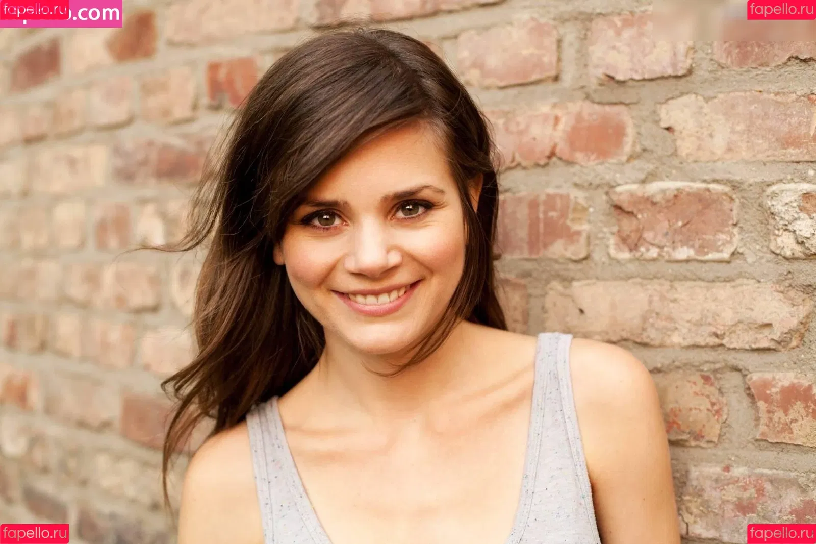 Joyce Ilg / mona.ameziane Onlyfans Photo Gallery 