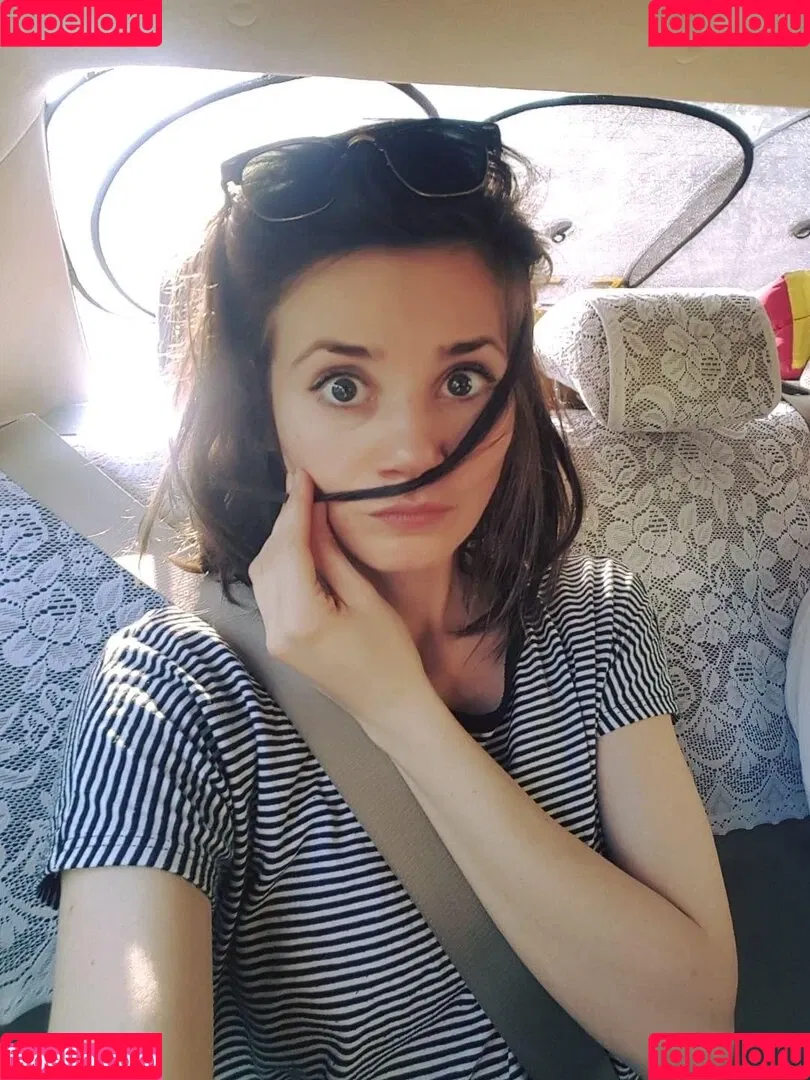 Joyce Ilg / mona.ameziane Onlyfans Photo Gallery 