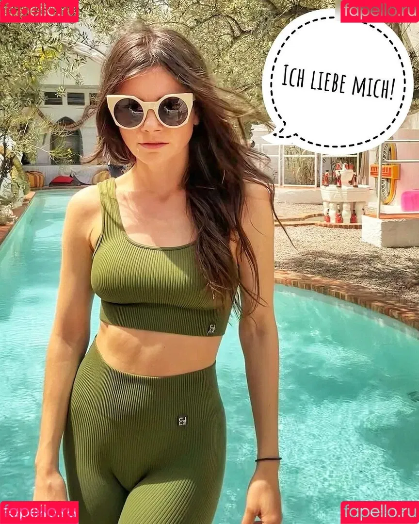 Joyce Ilg / mona.ameziane Onlyfans Photo Gallery 