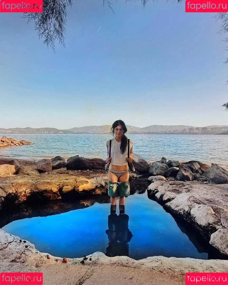 Joyce Ilg / mona.ameziane Onlyfans Photo Gallery 