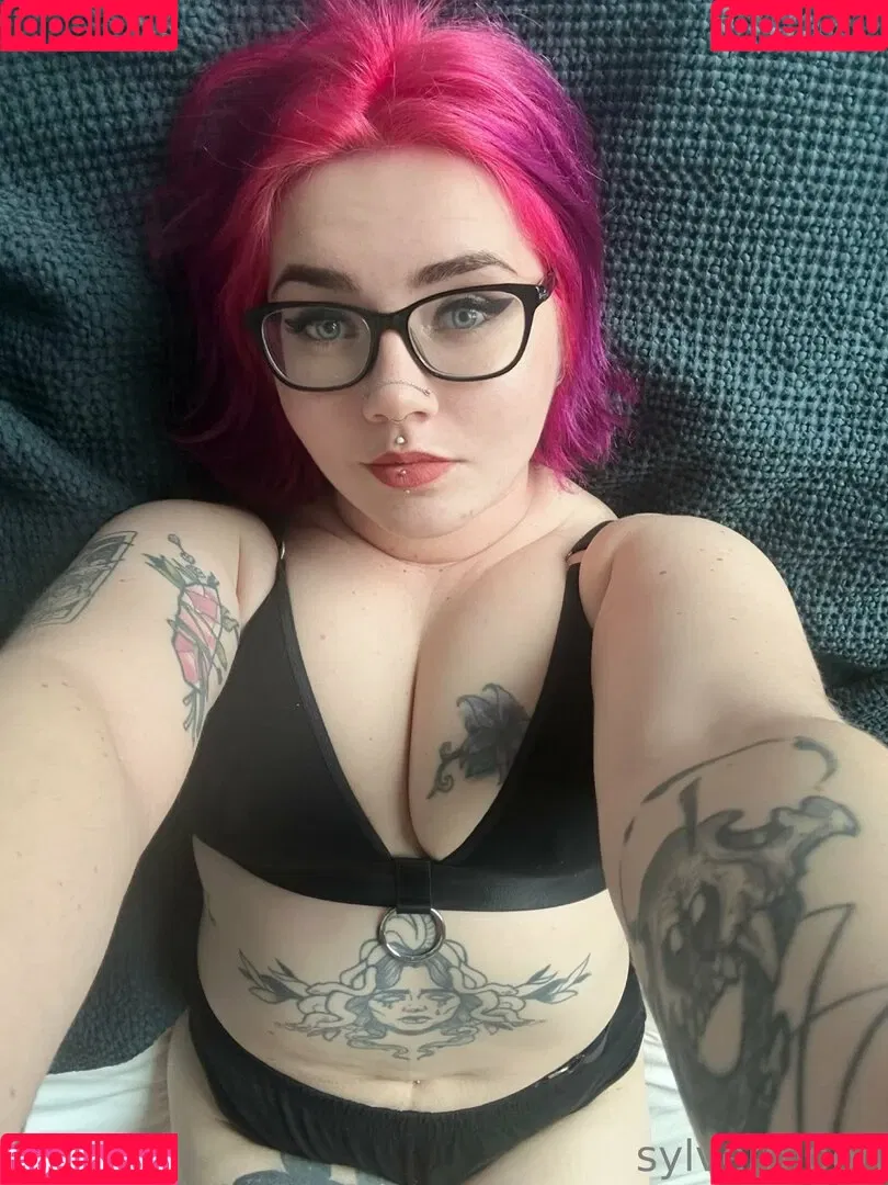 sylver.moon / sylvermoon Onlyfans Photo Gallery 