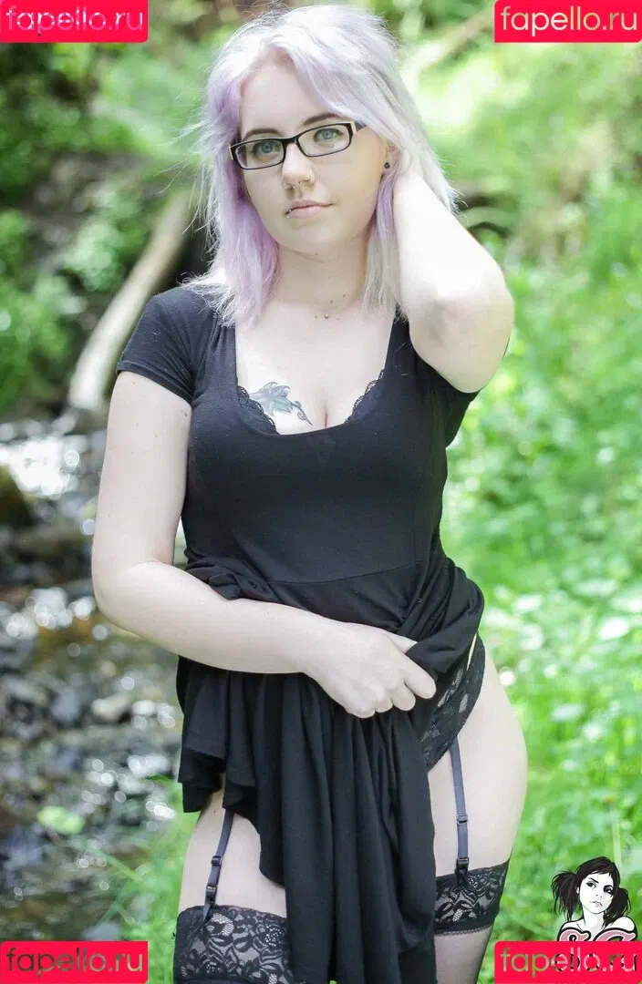 sylver.moon / sylvermoon Onlyfans Photo Gallery 