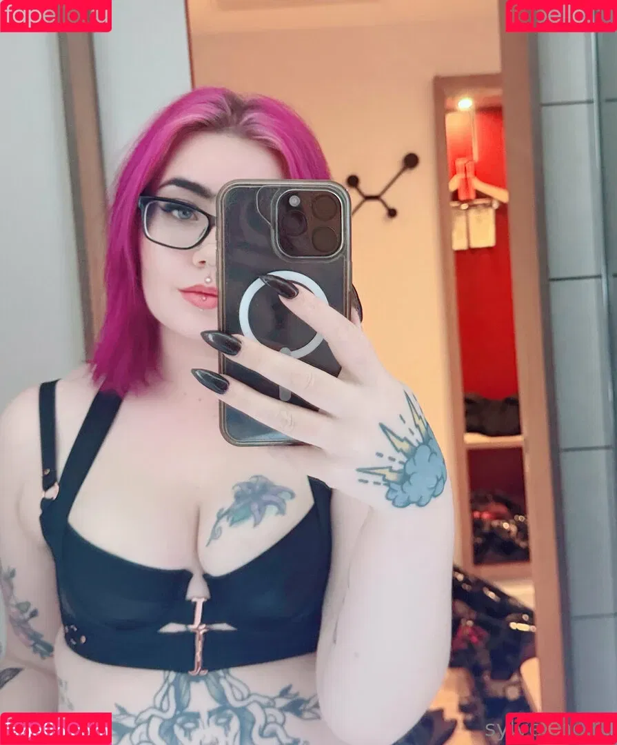 sylver.moon / sylvermoon Onlyfans Photo Gallery 