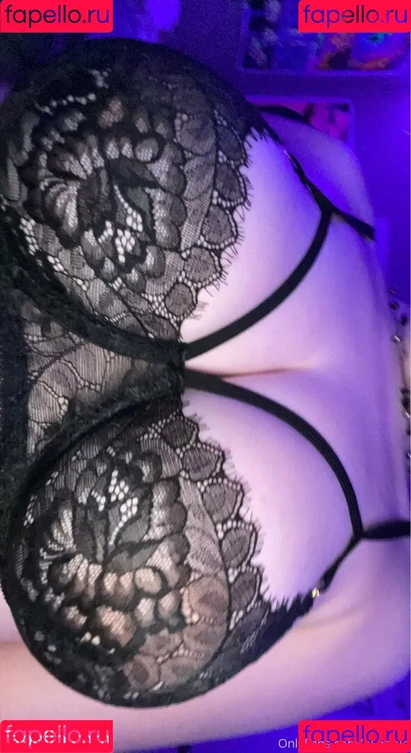 Hioobs / hi.oobie / hi.ooby Onlyfans Photo Gallery 