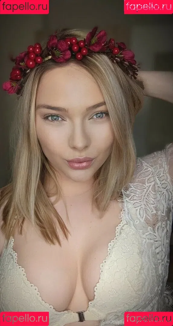 neevi / neevi_twitch / neevilicious / neeviliciouz Onlyfans Photo Gallery 