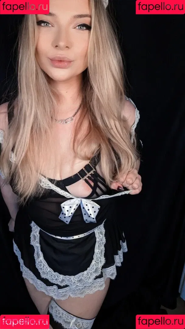 neevi / neevi_twitch / neevilicious / neeviliciouz Onlyfans Photo Gallery 