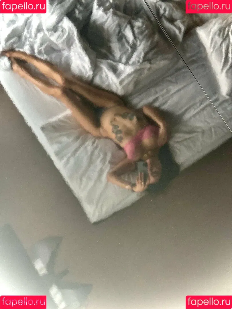 kaira_xaen / xaen_kara Onlyfans Photo Gallery 