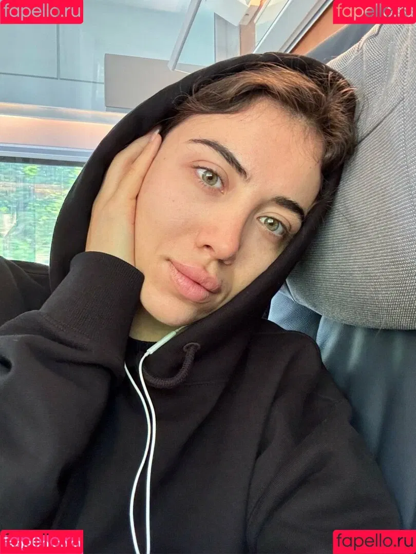 kaira_xaen / xaen_kara Onlyfans Photo Gallery 