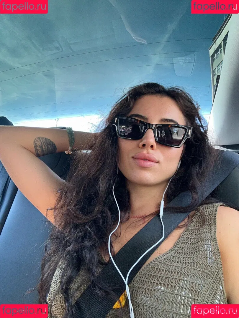 kaira_xaen / xaen_kara Onlyfans Photo Gallery 