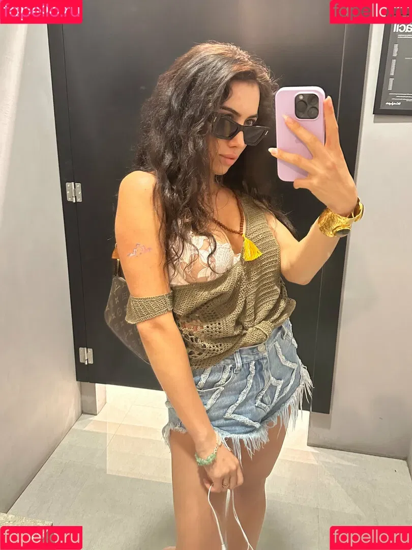 kaira_xaen / xaen_kara Onlyfans Photo Gallery 