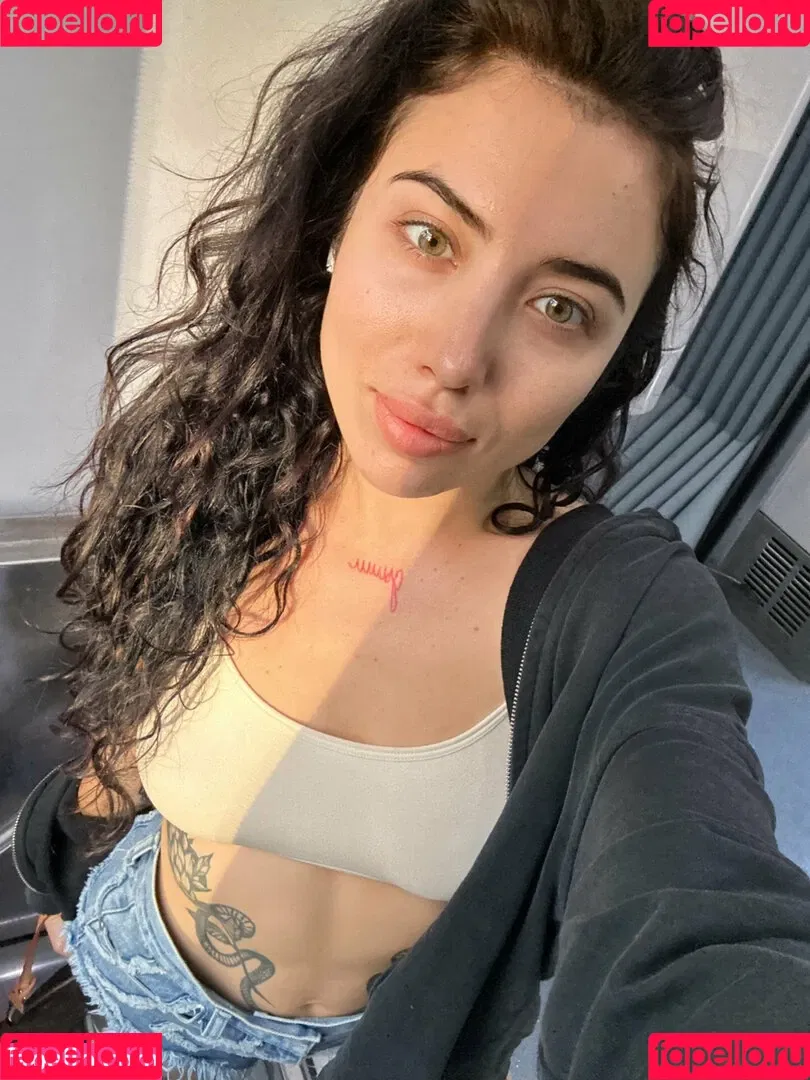 kaira_xaen / xaen_kara Onlyfans Photo Gallery 