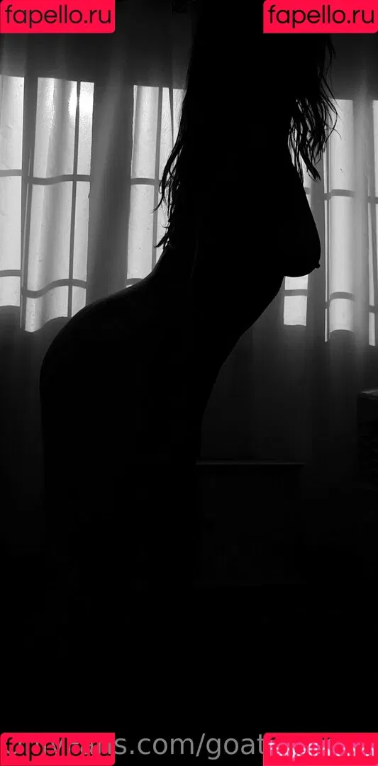 goat.redhead / thegingerfarmgirl Onlyfans Photo Gallery 