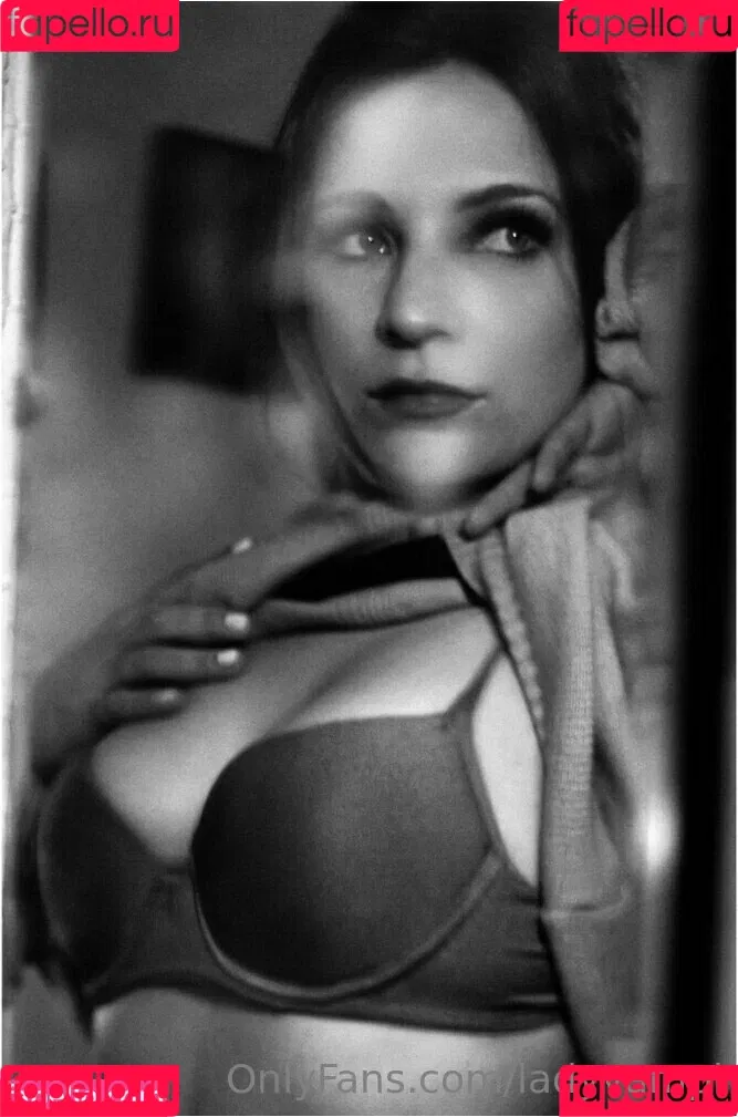 goat.redhead / thegingerfarmgirl Onlyfans Photo Gallery 