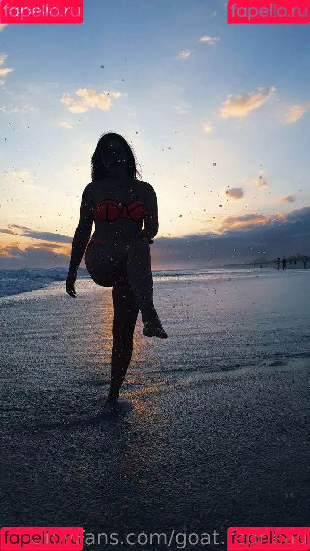 goat.redhead / thegingerfarmgirl Onlyfans Photo Gallery 