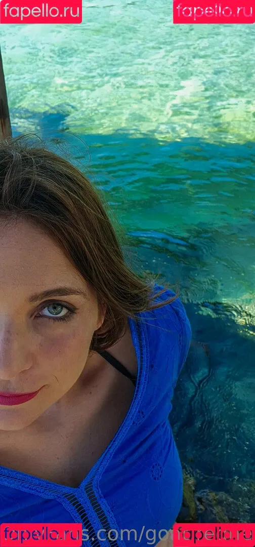 goat.redhead / thegingerfarmgirl Onlyfans Photo Gallery 