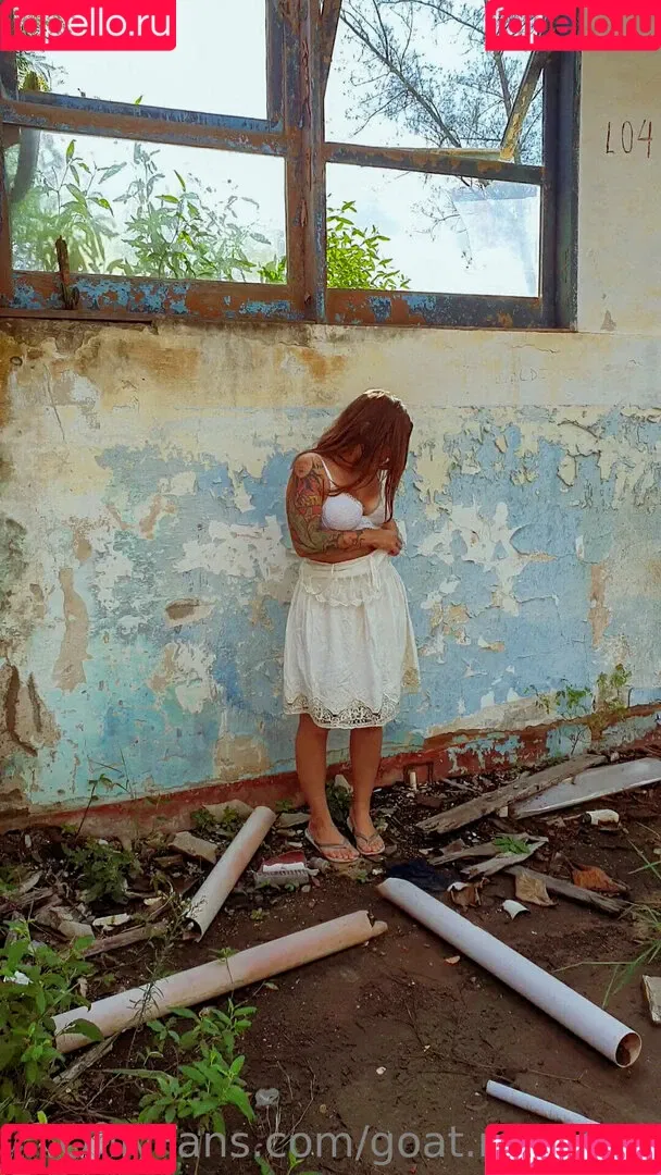 goat.redhead / thegingerfarmgirl Onlyfans Photo Gallery 