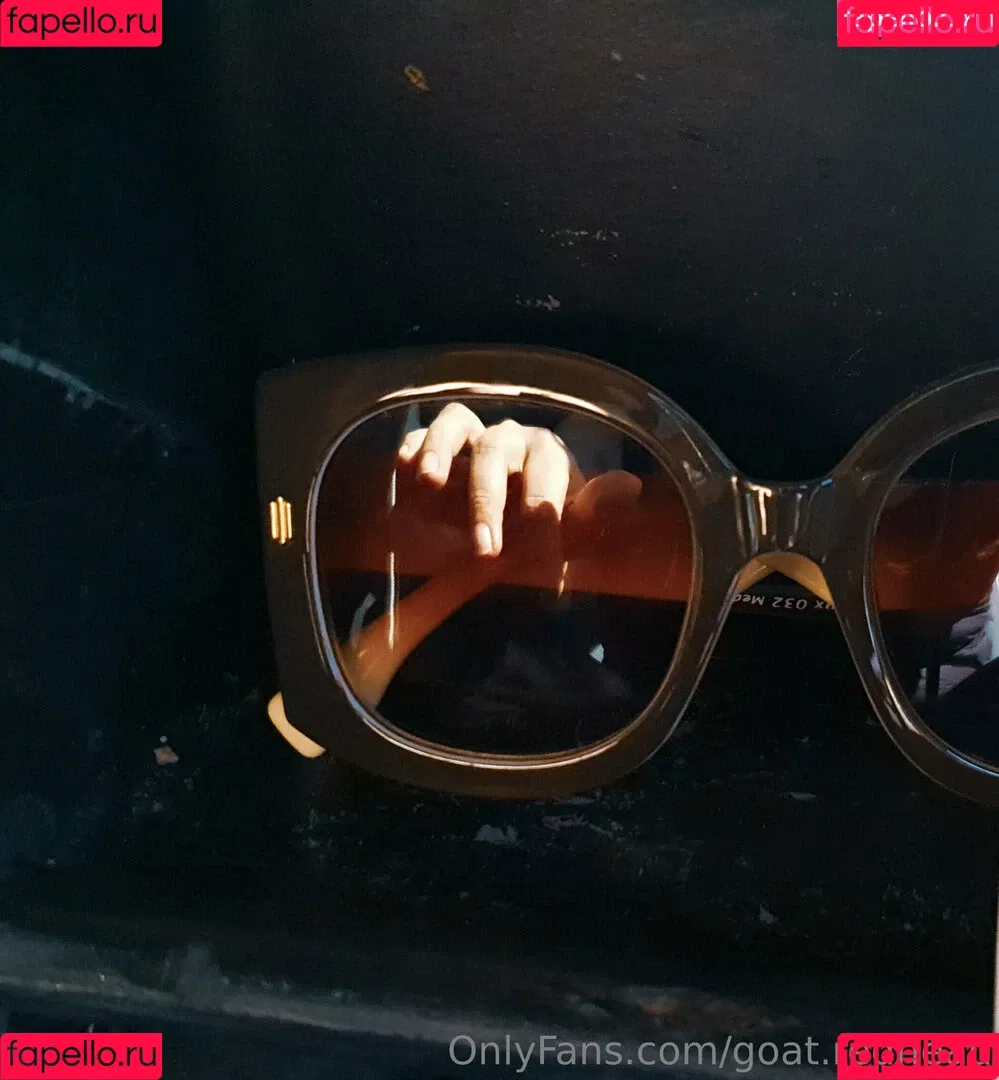 goat.redhead / thegingerfarmgirl Onlyfans Photo Gallery 