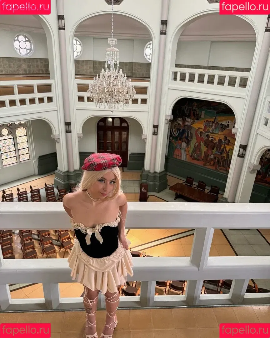 LaPetiteMort / la_petite_mort_77 Onlyfans Photo Gallery 