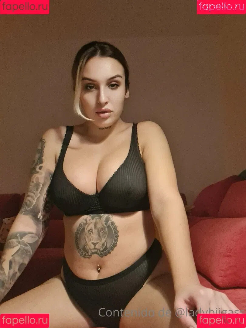 lady__s_____ / ladybiigass Onlyfans Photo Gallery 