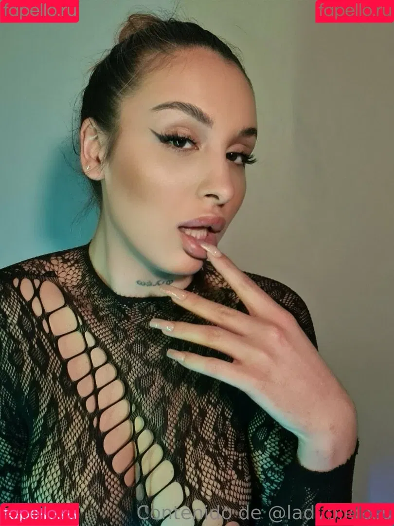 lady__s_____ / ladybiigass Onlyfans Photo Gallery 