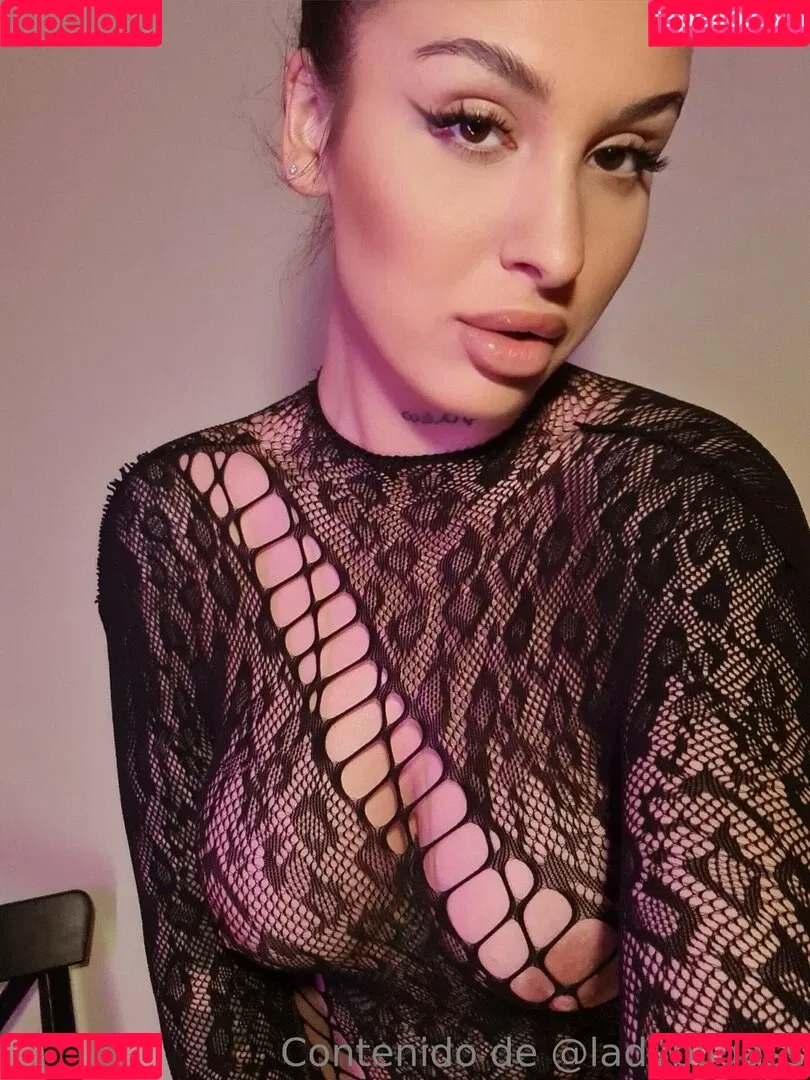 lady__s_____ / ladybiigass Onlyfans Photo Gallery 