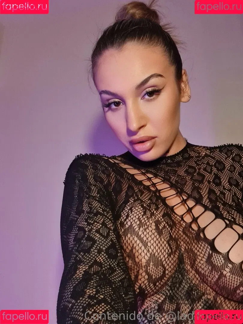 lady__s_____ / ladybiigass Onlyfans Photo Gallery 