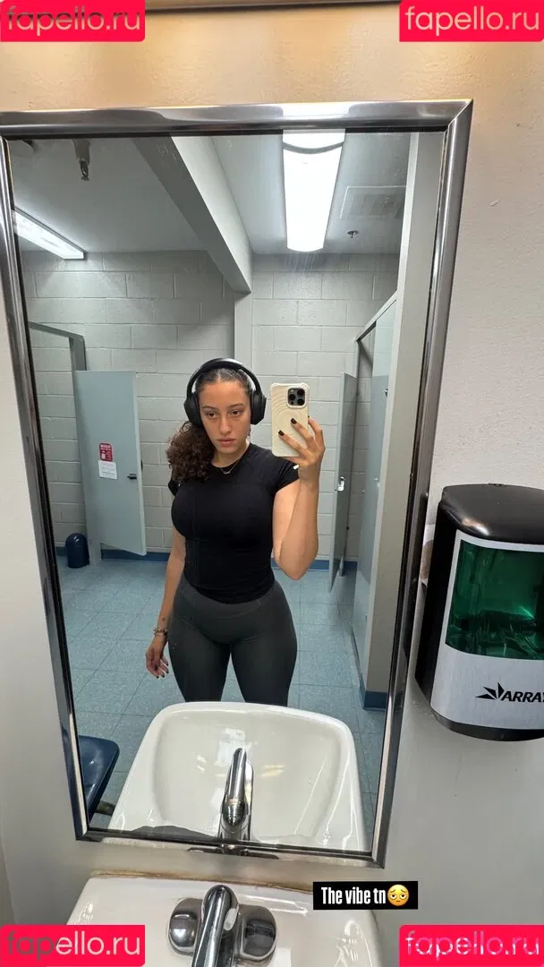 Kaliegh Robinson / kalieghhn / xoknicole Onlyfans Photo Gallery 