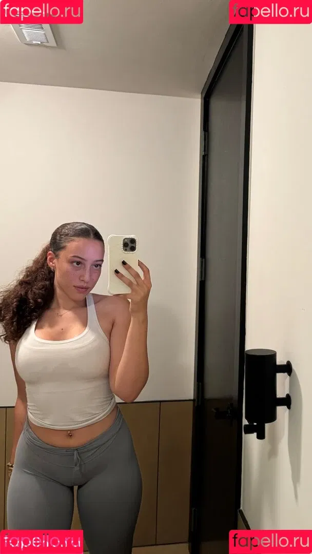 Kaliegh Robinson / kalieghhn / xoknicole Onlyfans Photo Gallery 